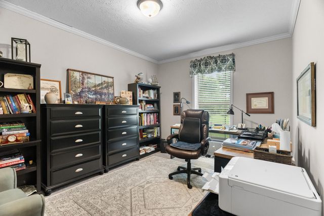 1396 Lakeway Road, Kissee Mills, MO 65680