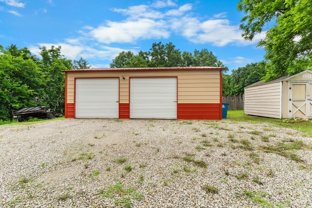 1396 Lakeway Road, Kissee Mills, MO 65680