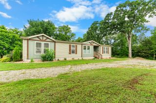1396 Lakeway Road, Kissee Mills, MO 65680