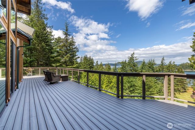 121 Marine Drive, Blakely Island, WA 98222