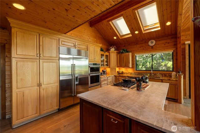 121 Marine Drive, Blakely Island, WA 98222