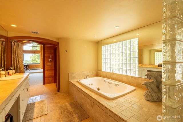 121 Marine Drive, Blakely Island, WA 98222