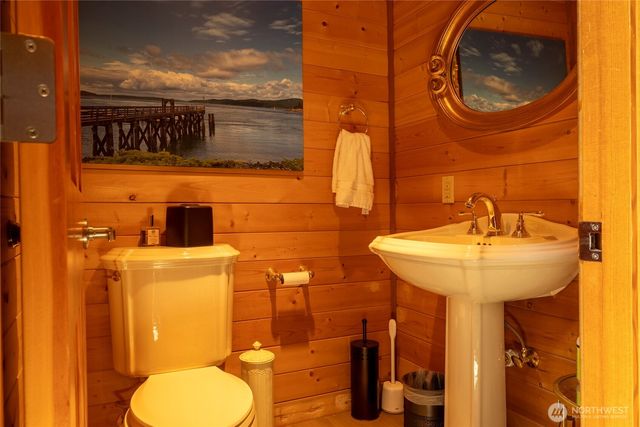 121 Marine Drive, Blakely Island, WA 98222