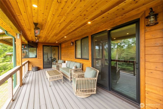 121 Marine Drive, Blakely Island, WA 98222