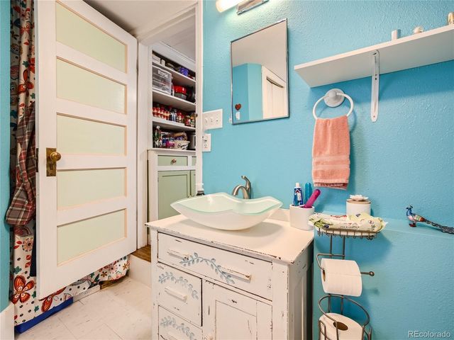 331 S 1st Street, Cripple Creek, CO 80813