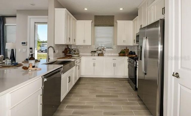 7487 MOONBEAM AVENUE, Sarasota, FL 34241