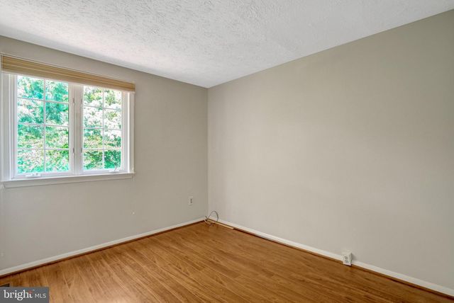 2920 MONTAUK CT, Falls Church, VA 22042