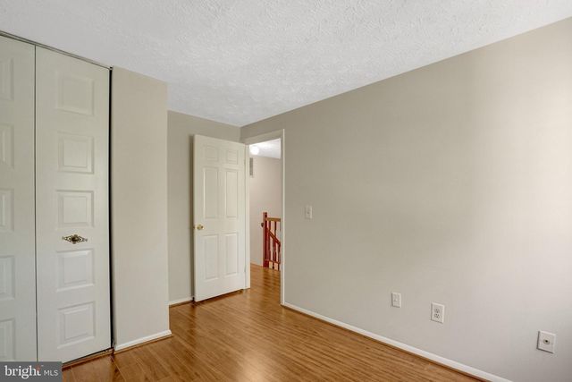 2920 MONTAUK CT, Falls Church, VA 22042