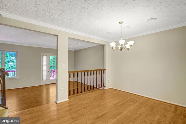2920 MONTAUK CT, Falls Church, VA 22042