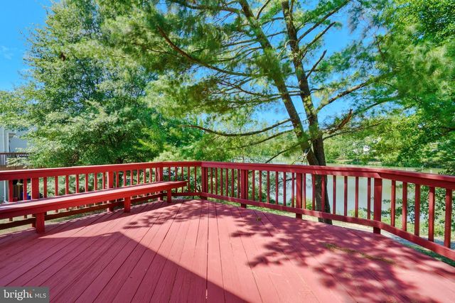 2920 MONTAUK CT, Falls Church, VA 22042