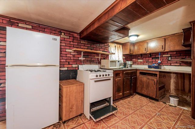 535 Edison Avenue, Bronx, NY 10465