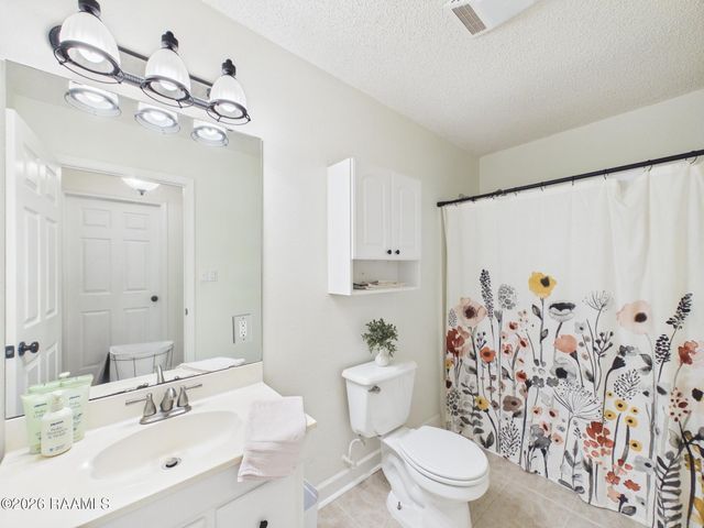 1131 Highway 103, Opelousas, LA 70570