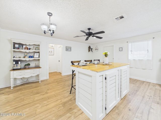 1131 Highway 103, Opelousas, LA 70570