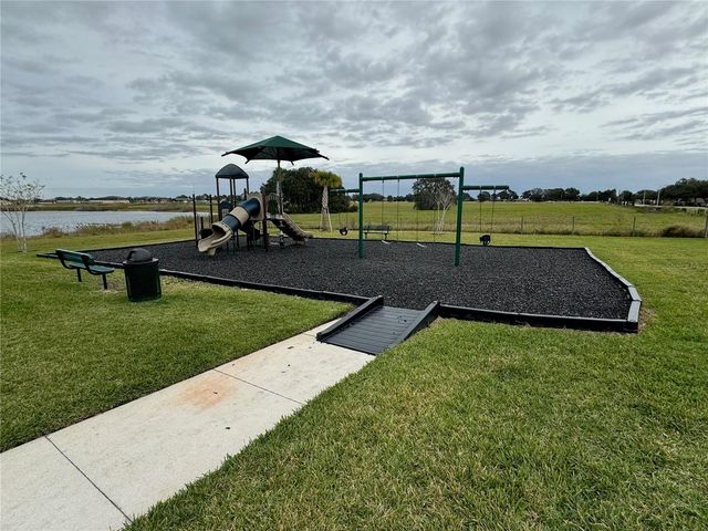 3063 LAUREL OAK LANE, Winter Haven, FL 33884