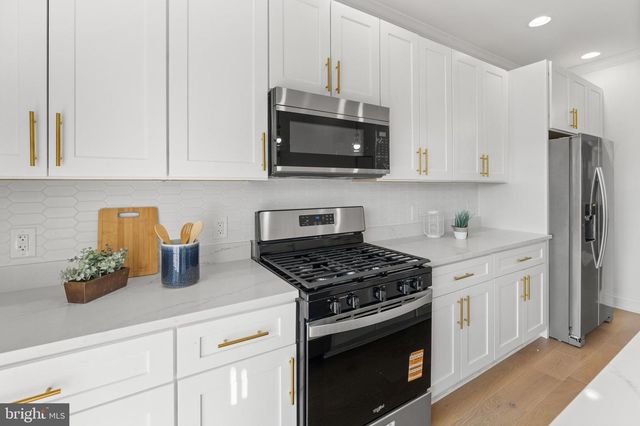 1631 E OLIVER ST, Baltimore, MD 21213