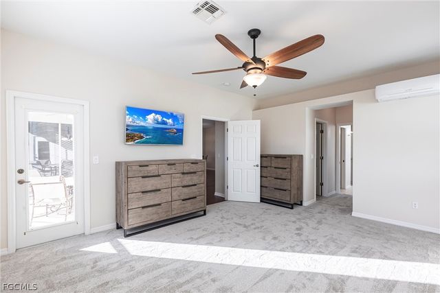 9282 Palm Island CIR, North Fort Myers, FL 33903