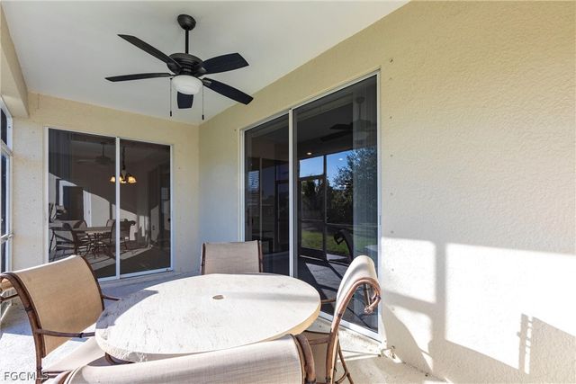 9282 Palm Island CIR, North Fort Myers, FL 33903