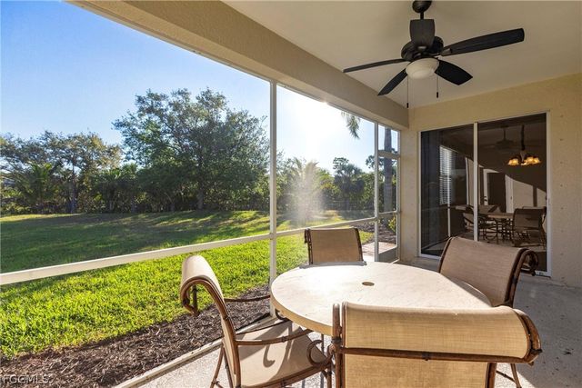 9282 Palm Island CIR, North Fort Myers, FL 33903