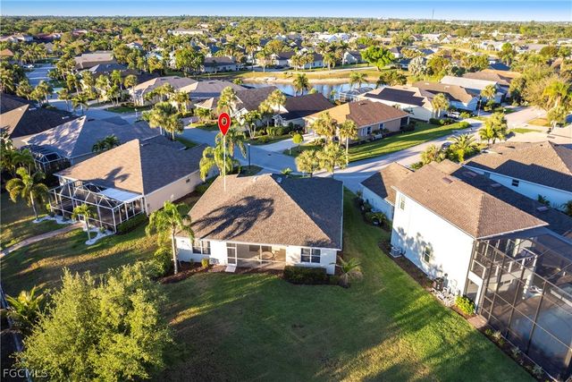 9282 Palm Island CIR, North Fort Myers, FL 33903