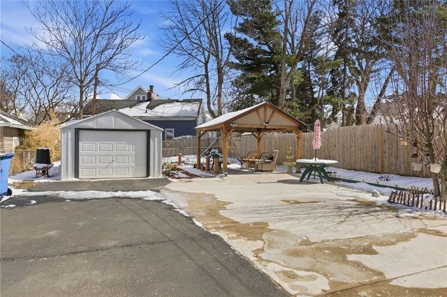 780 Genesee Park Boulevard, Rochester, NY 14619