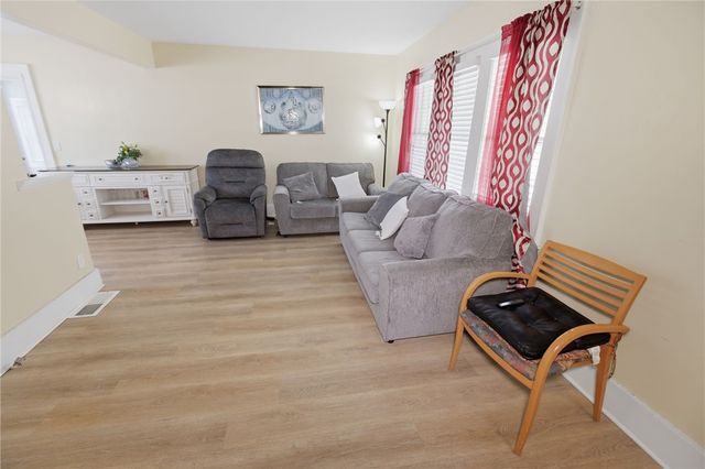 780 Genesee Park Boulevard, Rochester, NY 14619