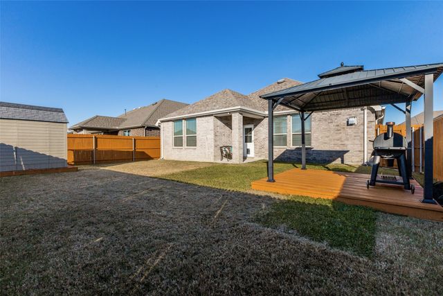1718 Long Meadow Road, Wylie, TX 75098