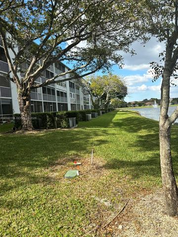1301 SW 134th Way 307B, Pembroke Pines, FL 33027