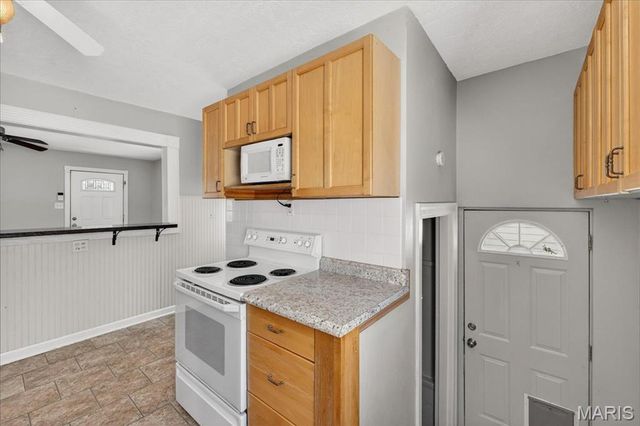 1519 Sanford Avenue, St Louis, MO 63139