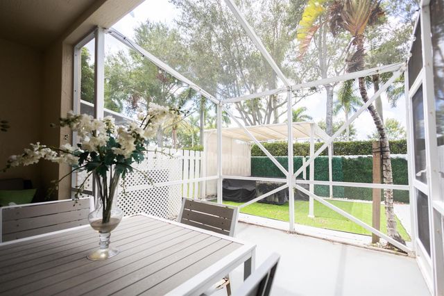 8115 Bellagio Lane, Boynton Beach, FL 33472