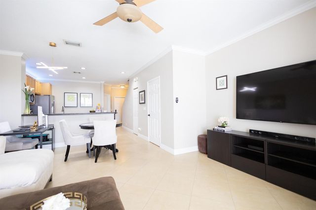 8115 Bellagio Lane, Boynton Beach, FL 33472