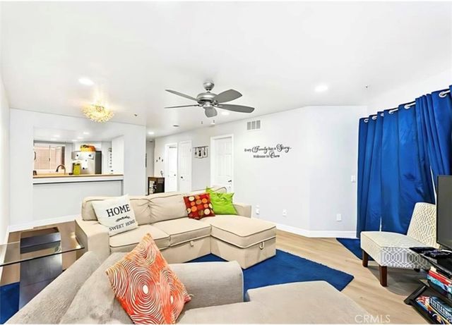 1200 Pacific Coast Highway 102, Huntington Beach, CA 92648