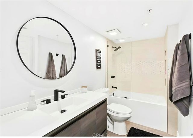 1200 Pacific Coast Highway 102, Huntington Beach, CA 92648
