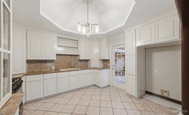 211 W Eller Avenue, Pharr, TX 78577