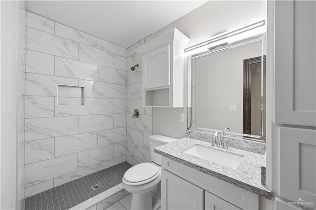 211 W Eller Avenue, Pharr, TX 78577