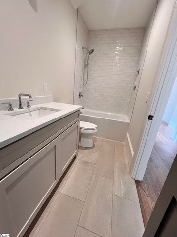 6 Wimbledon Road, Piedmont, SC 29673