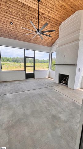6 Wimbledon Road, Piedmont, SC 29673