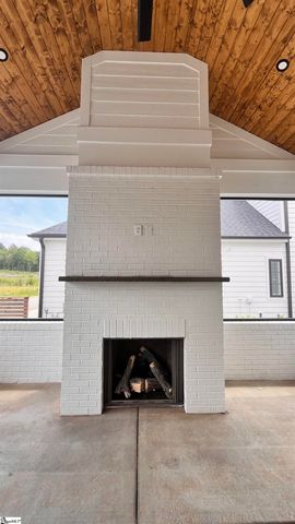 6 Wimbledon Road, Piedmont, SC 29673