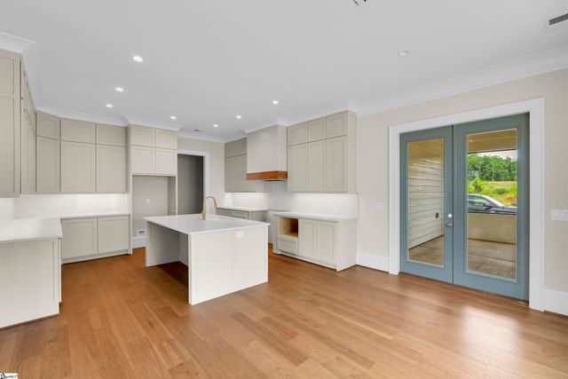 6 Wimbledon Road, Piedmont, SC 29673