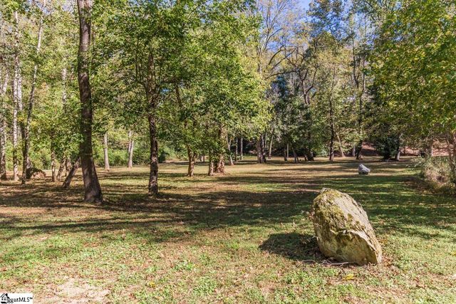 6 Wimbledon Road, Piedmont, SC 29673