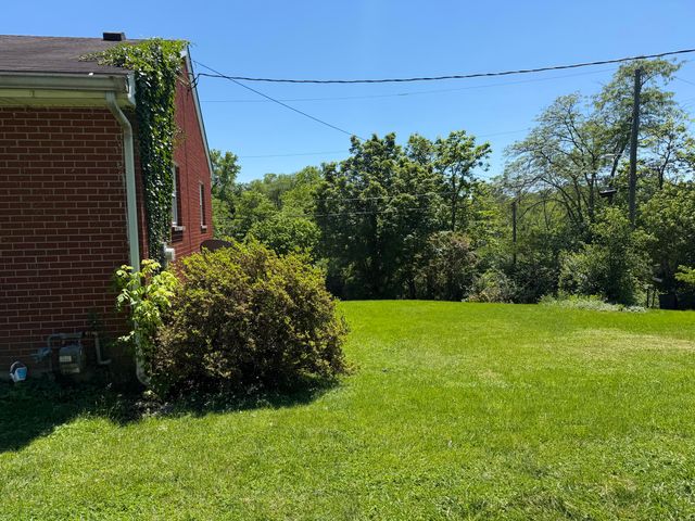 207 Savoy Avenue, Highland Heights, KY 41076