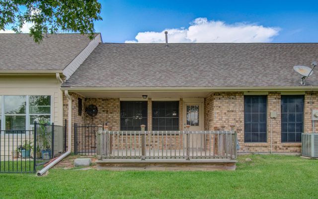 3618 Teakwood Lane, Pearland, TX 77584