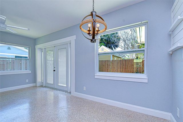 5614 30TH AVENUE S, Gulfport, FL 33707