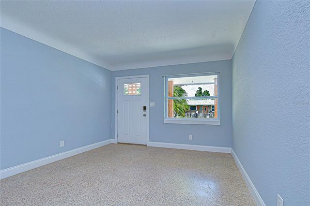 5614 30TH AVENUE S, Gulfport, FL 33707