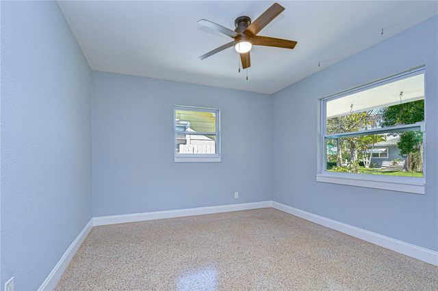 5614 30TH AVENUE S, Gulfport, FL 33707