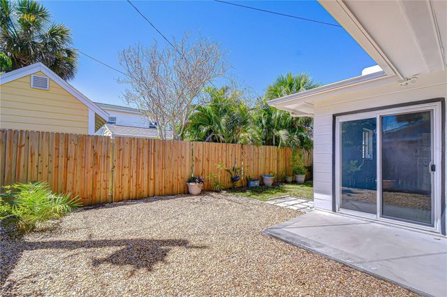 5614 30TH AVENUE S, Gulfport, FL 33707