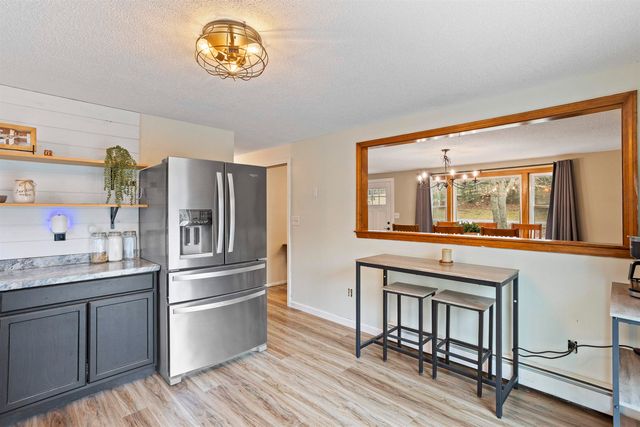 6 Pulaski Drive, Fremont, NH 03044