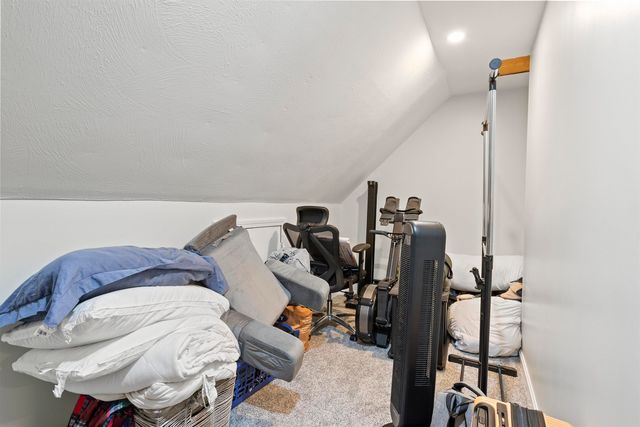 6 Pulaski Drive, Fremont, NH 03044