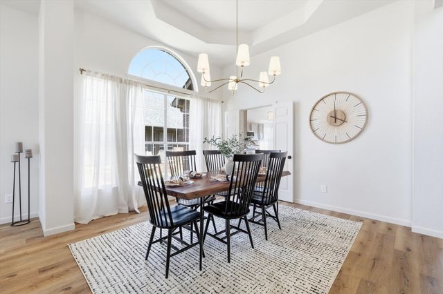 5028 Lake Vista Drive, The Colony, TX 75056