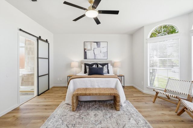 5028 Lake Vista Drive, The Colony, TX 75056