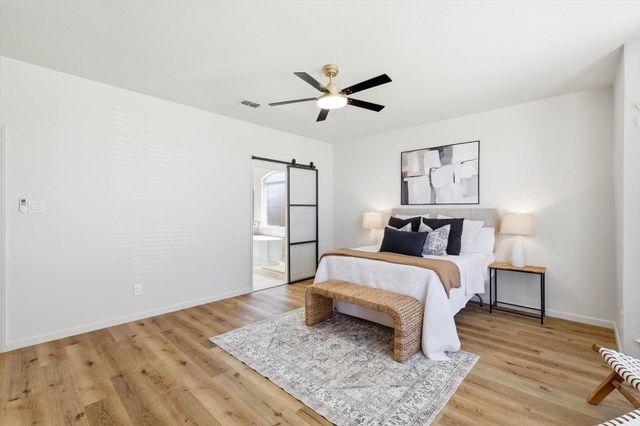 5028 Lake Vista Drive, The Colony, TX 75056